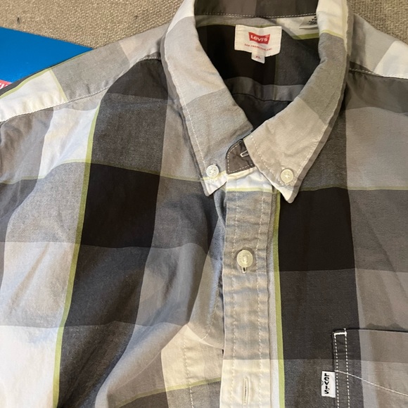 XL Plaid Men’s Levi’s Casual Long sleeve button down - Picture 2 of 4